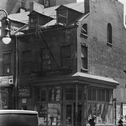 Pioneer Restaurant, 60 West 3rd Street, Berenice Abbott, 1937, From the collections of the Museum of the City of New York [<a href="http://collections.mcny.org/MCNY/C.aspx?VP3=CMS3&VF=MNY_HomePage#/ViewBox_VPage&VBID=24UP1GTKC3D4&IT=ZoomImageTemplate01_VF