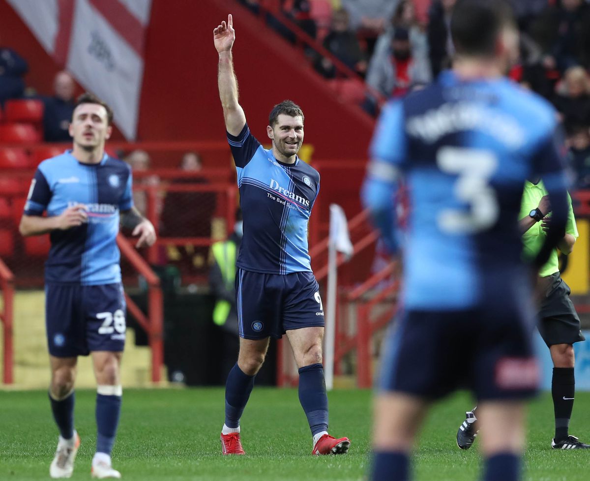 Charlton Athletic v Wycombe Wanderers - Sky Bet League One - The Valley