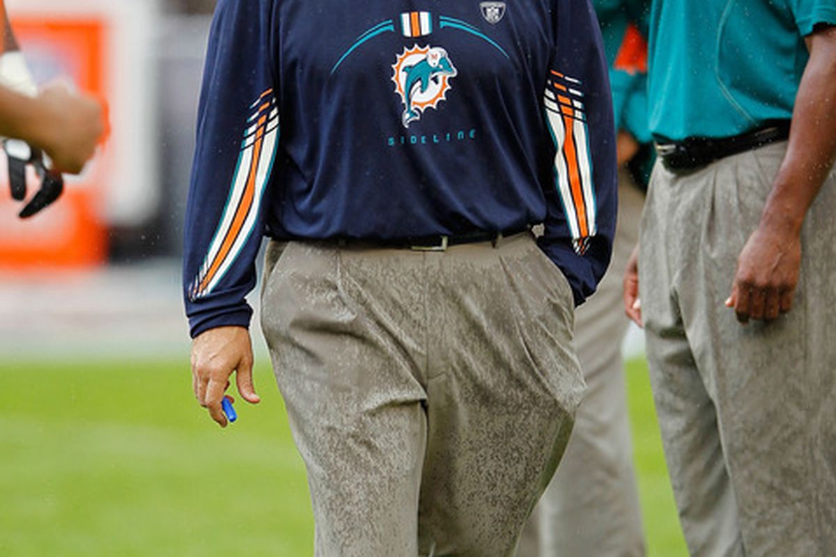 MIAMI GARDENS, FL - NOVEMBER 20:  Miami Dolphins head coach Tony Sporano looks on during a game against the Buffalo Bills at Sun Life Stadium on November 20, 2011 in Miami Gardens, Florida.  (Photo by Mike Ehrmann/Getty Images)