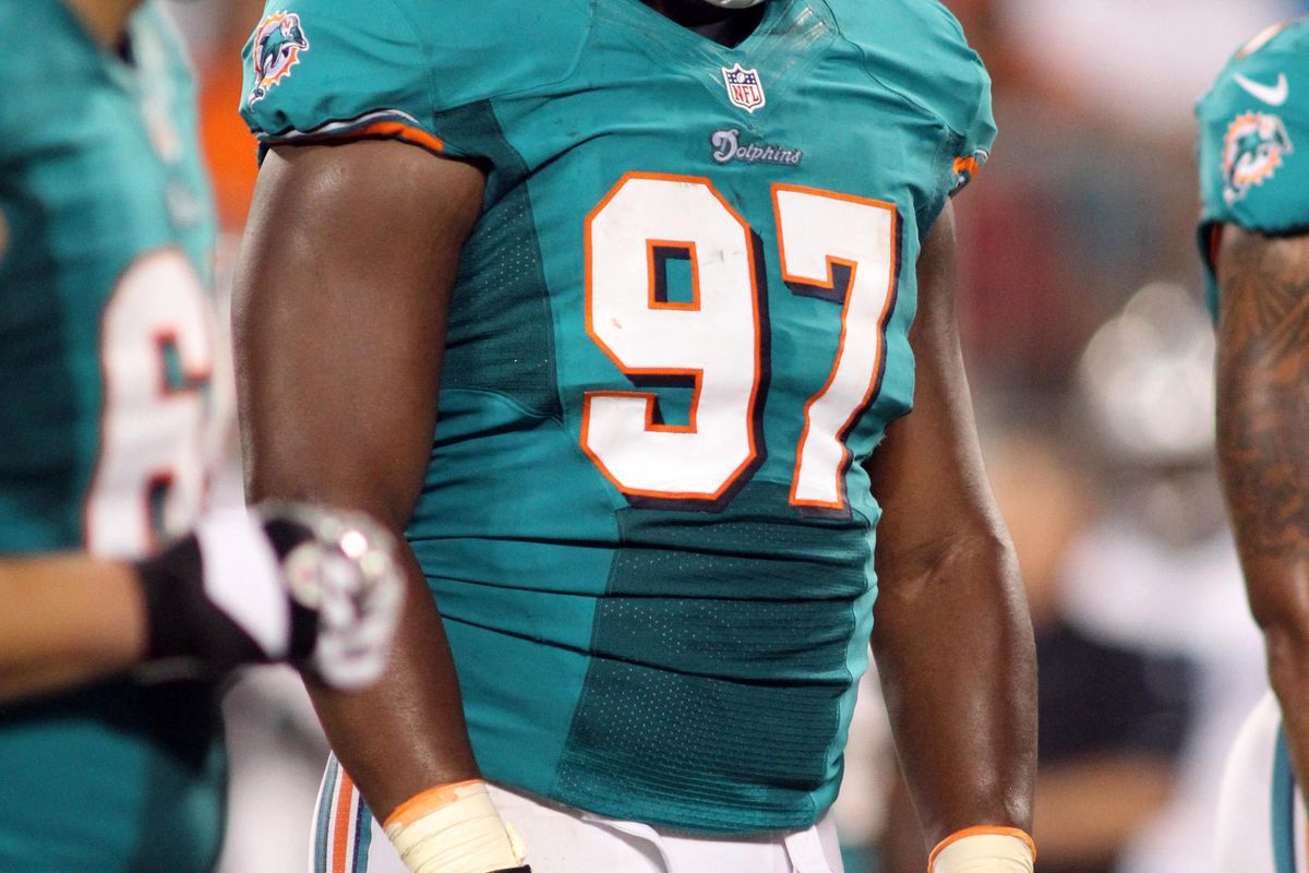 Miami Dolphins defensive tackle Kheeston Randall