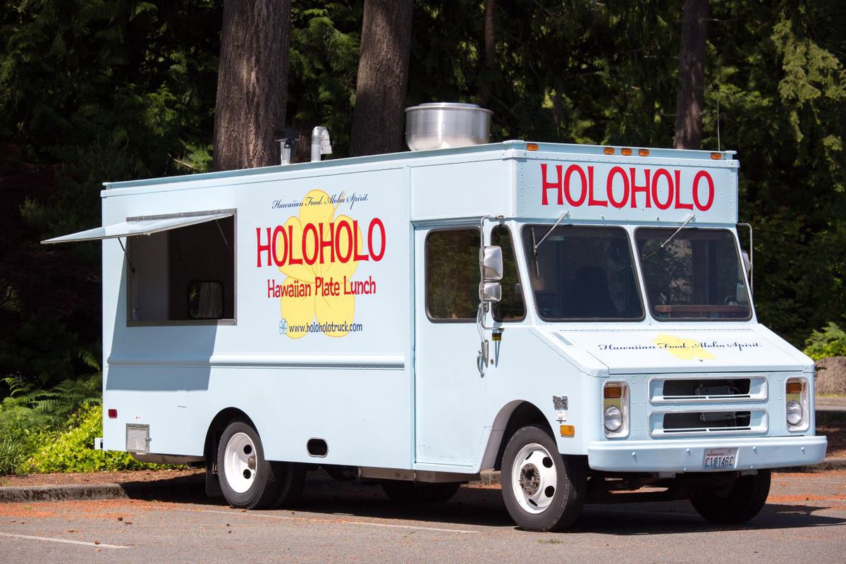 holoholo food truck ext fb