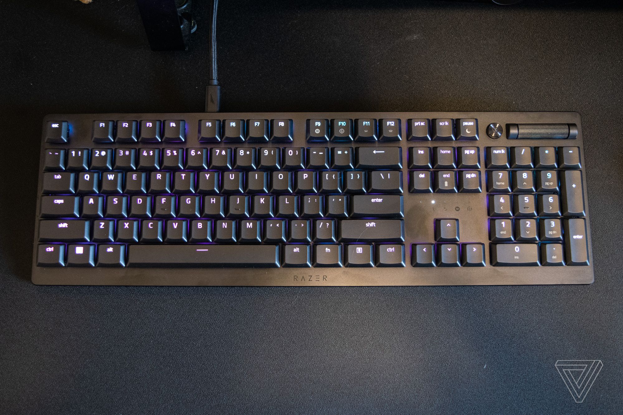 Razer DeathStalker V2 Pro review: low profile and low ambitions
