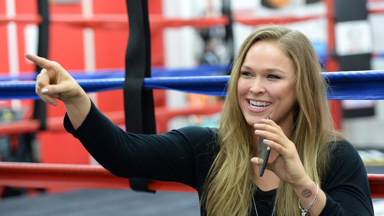 Pic Ronda Rousey Cover Of Sports Illustrated