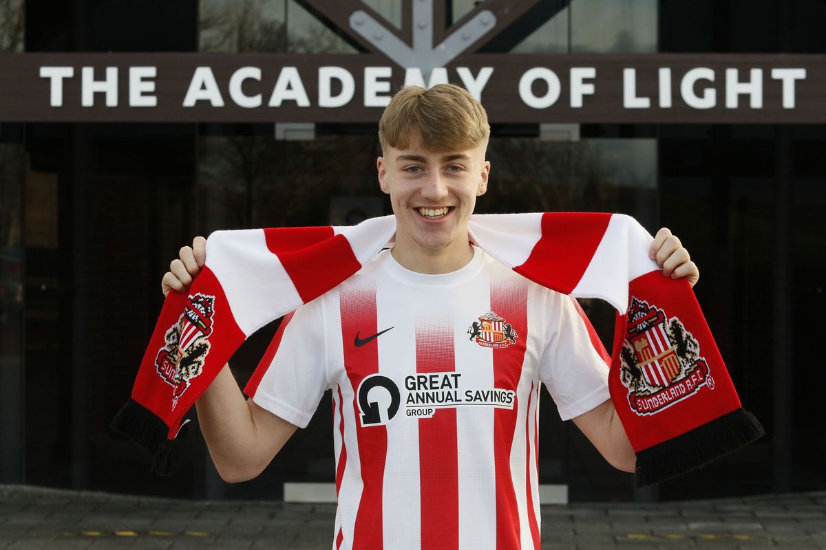 Sunderland Unveil New Loan Signing Jack Clarke