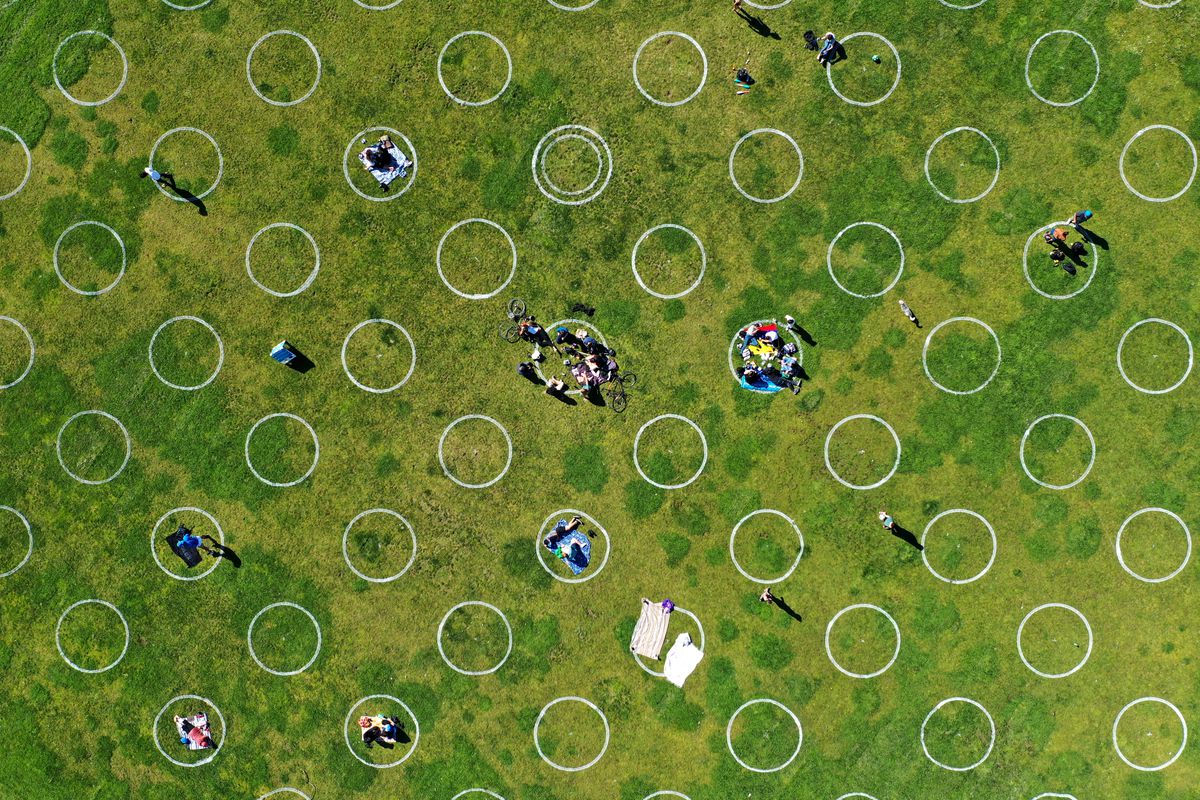 Mission Dolores Park In San Francisco Encourages Social Distancing With Marked Circles
