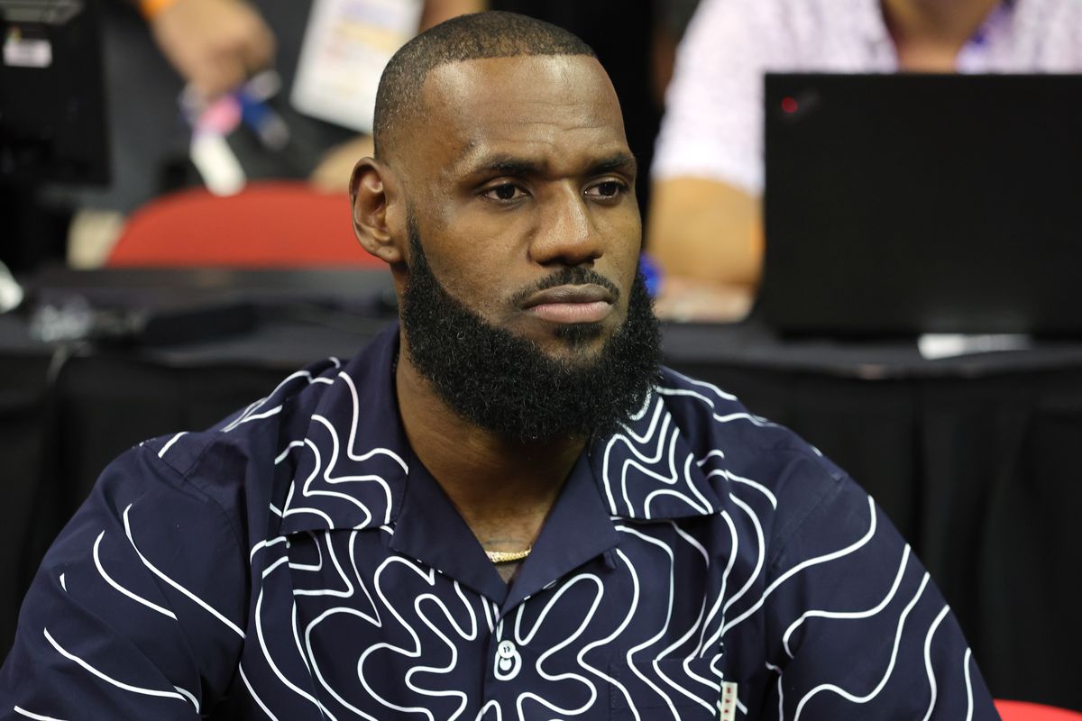 &nbsp;LeBron James of the Los Angeles Lakers attends a game between the Lakers and the Phoenix Suns during the 2022 NBA Summer League at the Thomas &amp; Mack Center on July 08, 2022 in Las Vegas, Nevada.&nbsp;