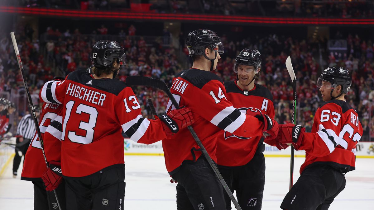 NHL: Montreal Canadiens at New Jersey Devils