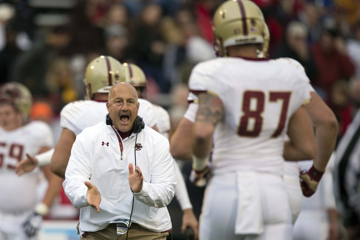 Steve Addazio wants you to check out the Eagles and see how fired up they are for 2014.