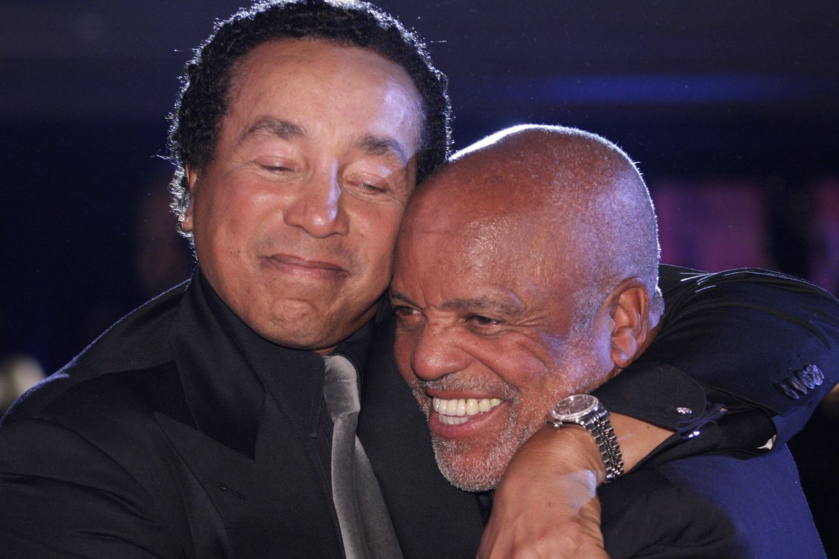 Motown’s 50th-Smokey Robinson and the Miracles Reunion