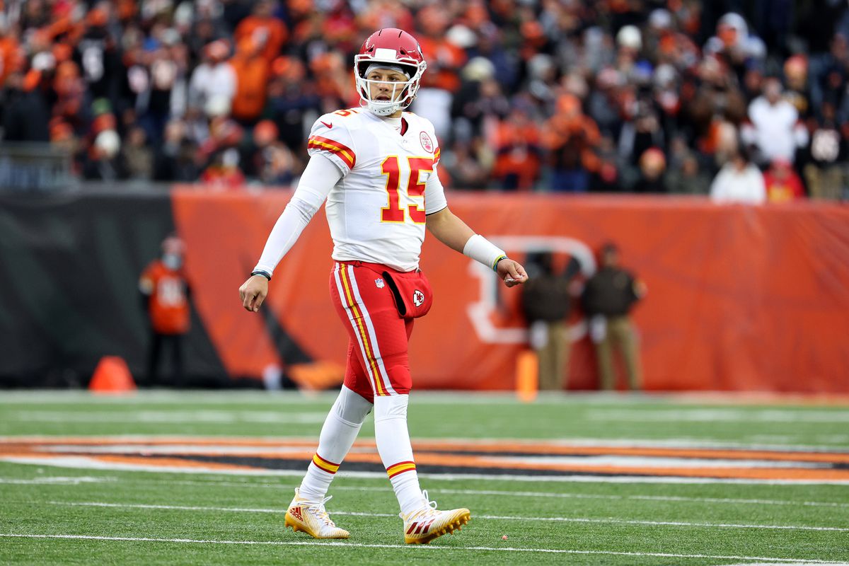 Patrick Mahomes #15 of the Kansas City Chiefs walks off the field during a play against the Cincinnati Bengals at Paul Brown Stadium on January 02, 2022 in Cincinnati, Ohio.