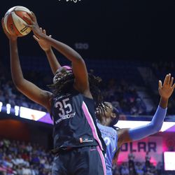 The Chicago Sky take on the Connecticut Sun in a WNBA game at Mohegan Sun Arena in Uncasville, CT on August 12, 2018.