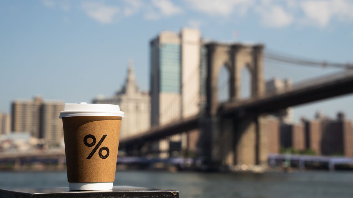 A cup of coffee by the Brooklyn Bridge