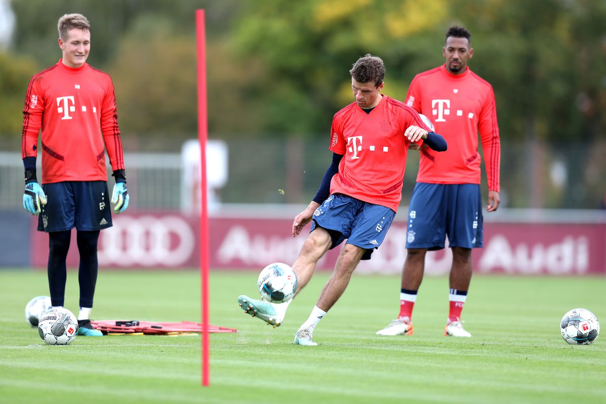 FC Bayern Muenchen - Training Session