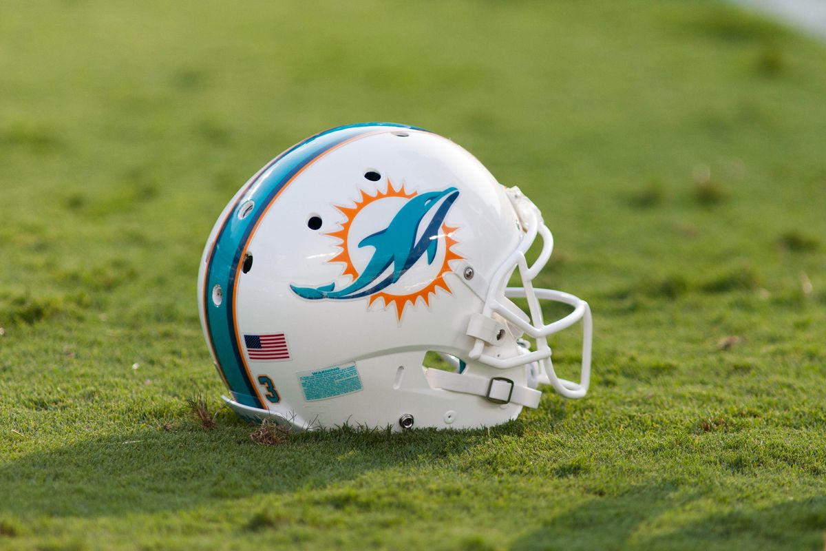 NFL: Preseason-Miami Dolphins at Carolina Panthers