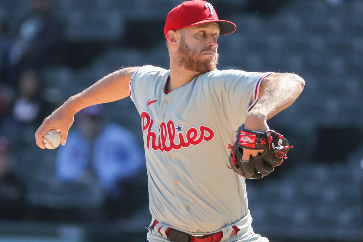 Philadelphia Phillies starting pitcher Zack Wheeler delivers a pitch during game one of a double header between the Philadelphia Phillies and the Chicago White Sox on April 18, 2023 at Guaranteed Rate Field in Chicago, IL.