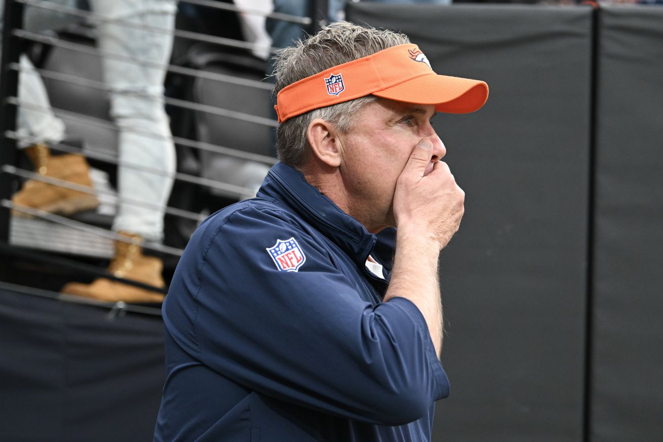 Horse Tracks: Is it part of a plan or just Broncos impatience?