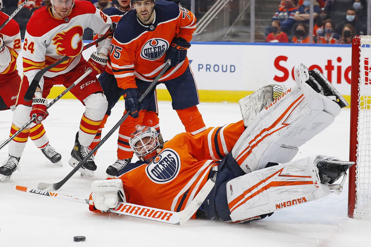 NHL: Calgary Flames at Edmonton Oilers