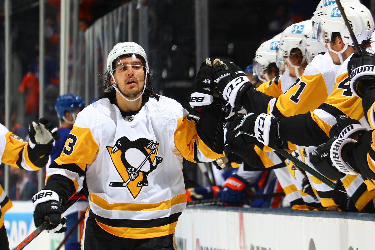 Pittsburgh Penguins v New York Islanders - Game Three