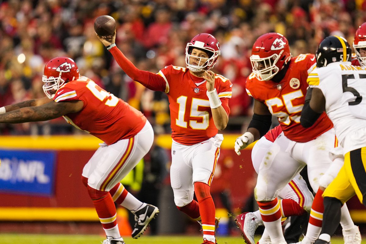 Kansas City Chiefs quarterback Patrick Mahomes (15) throws a pass against the Pittsburgh Steelers during the first half at GEHA Field at Arrowhead Stadium.