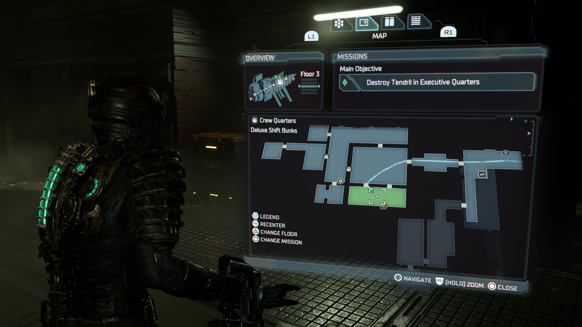 Dead Space Isaac approaching the Master Override crate in Deluxe Shift Bunks with a map pulled up on the HUD.