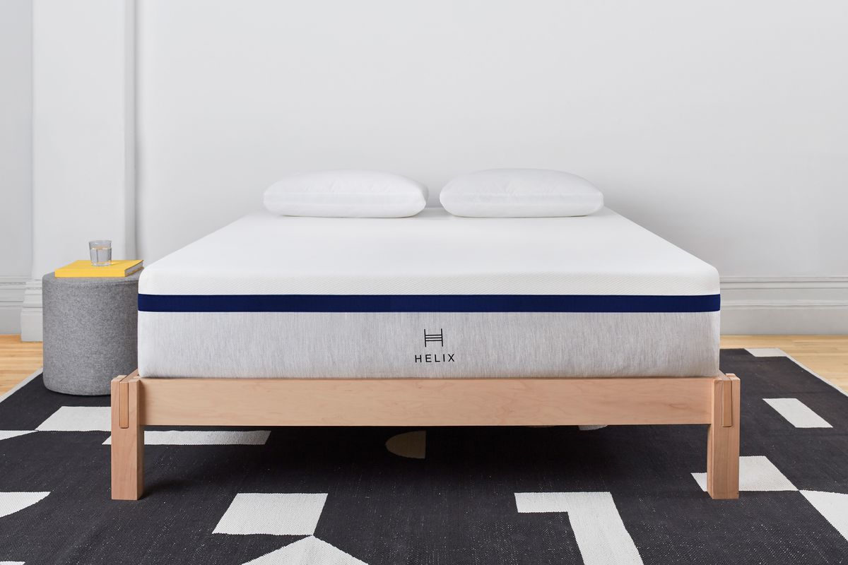 Helix Midnight mattress