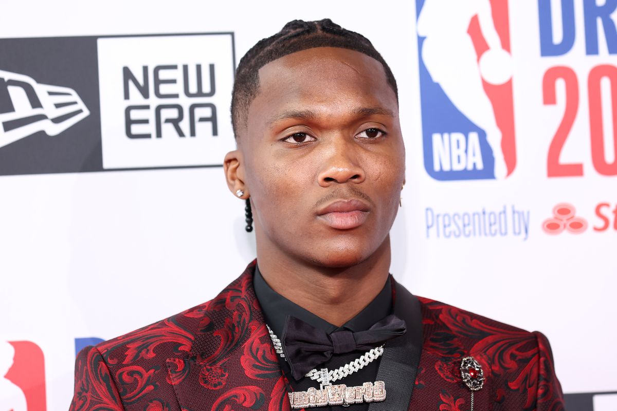 Bennedict Mathurin poses for photos on the red carpet during the 2022 NBA Draft at Barclays Center on June 23, 2022 in New York City.&nbsp;
