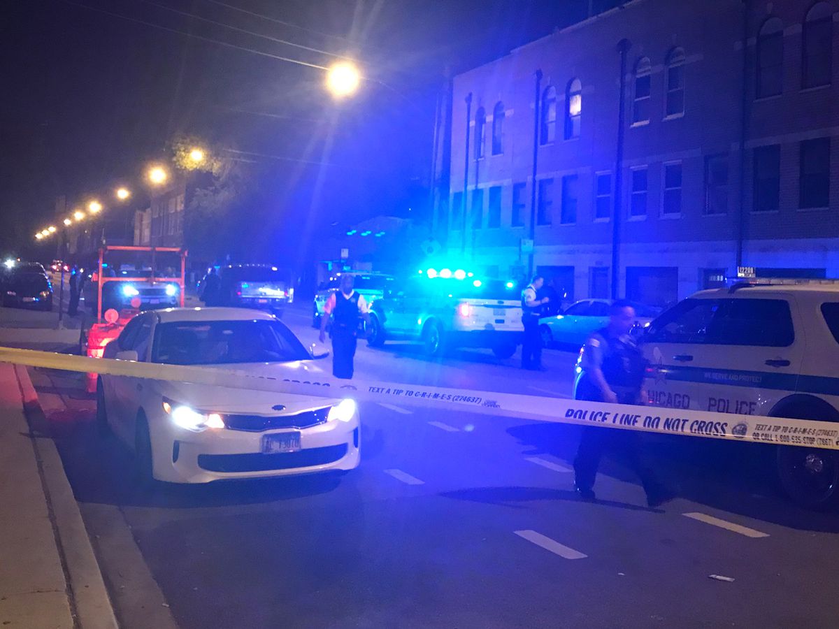 An officer was grazed by a bullet late Saturday near Chicago Avenue and Noble Street | Matthew Hendrickson/ Sun-Times