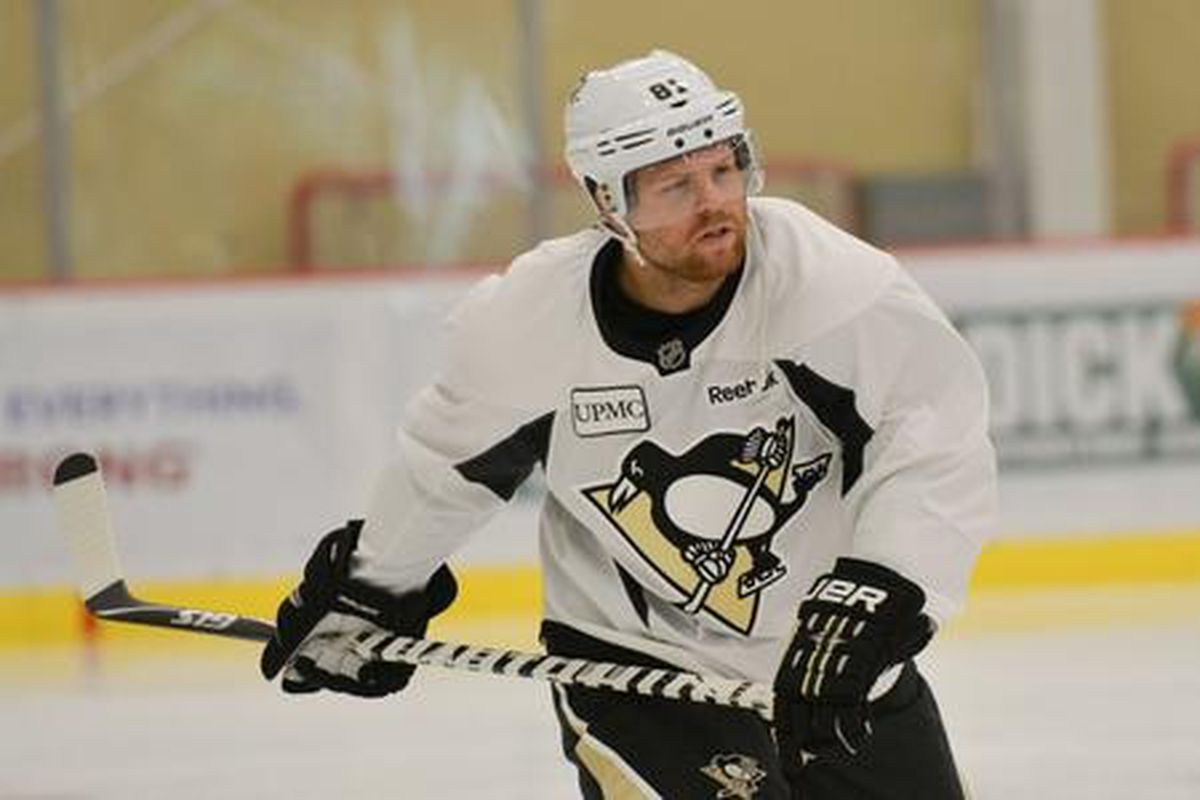 Phil Kessel takes the ice for the first time as a Penguin. Copyright Pittsburgh Penguins.