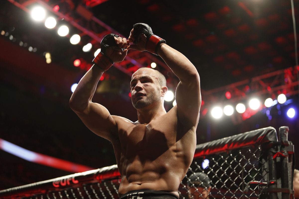 MMA: UFC 218 Alvarez vs Gaethje