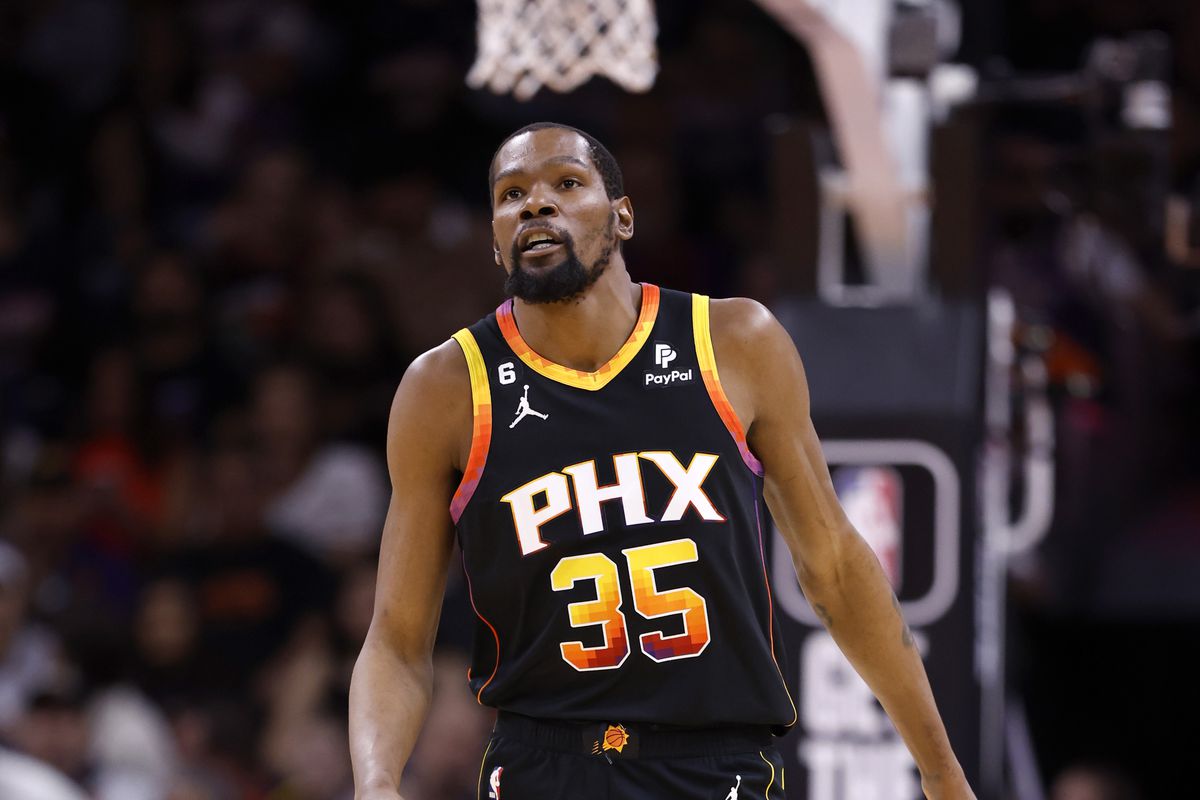 Denver Nuggets v Phoenix Suns