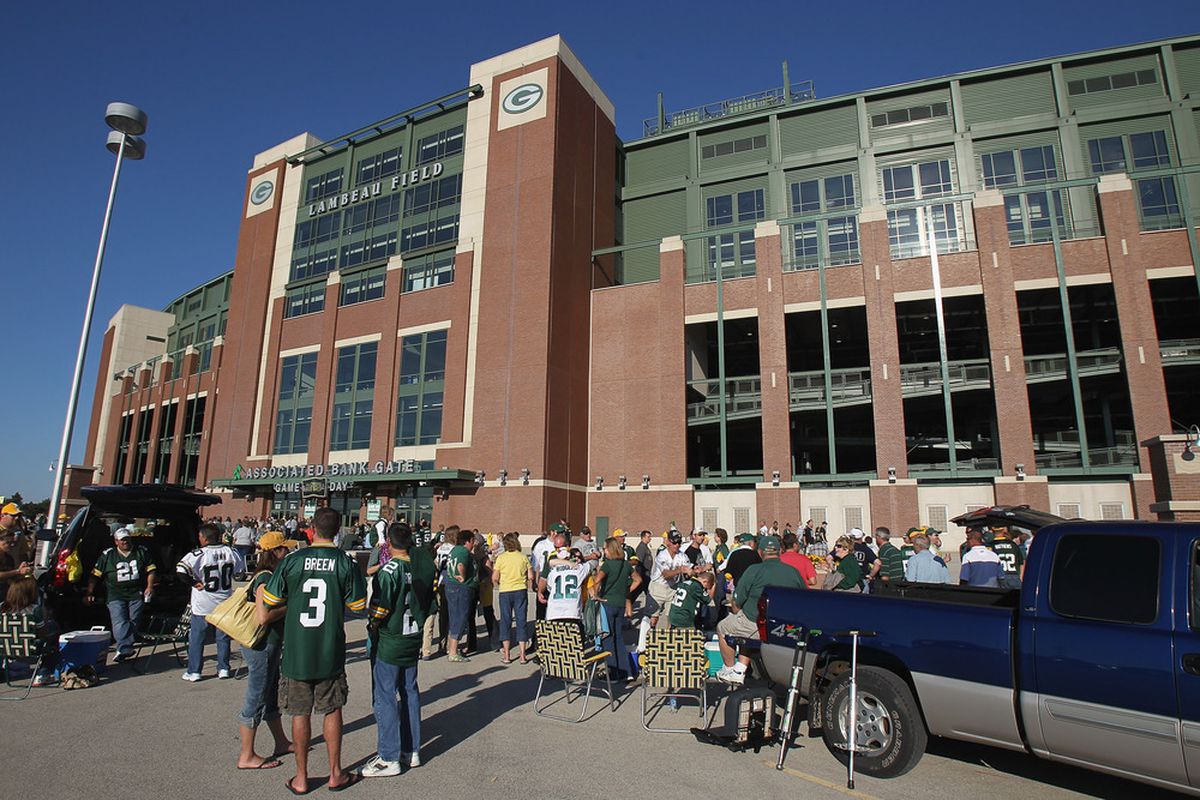 GREEN BAY, WI - SEPTEMBER 08:  Fans tailgate before the Green Bay Packers take on the New Orleans Saints during the NFL opening season game at Lambeau Field on September 8, 2011 in Green Bay, Wisconsin.  (Photo by Jonathan Daniel/Getty Images)