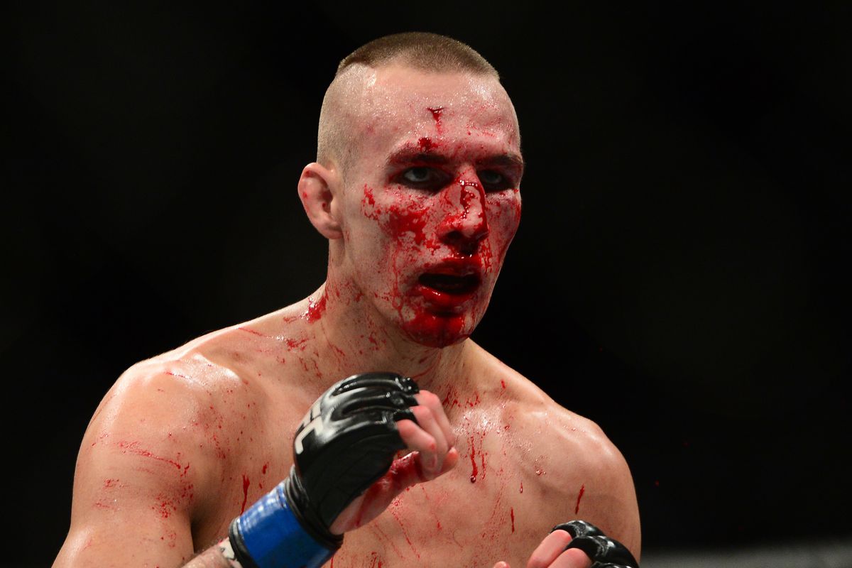 MMA: UFC 189-Lawler vs MacDonald