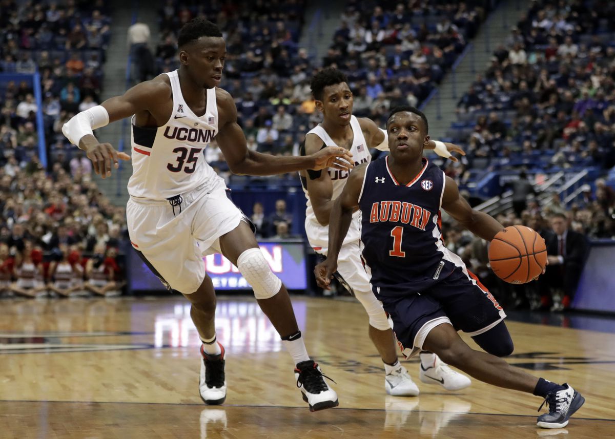 NCAA Basketball: Auburn at Connecticut