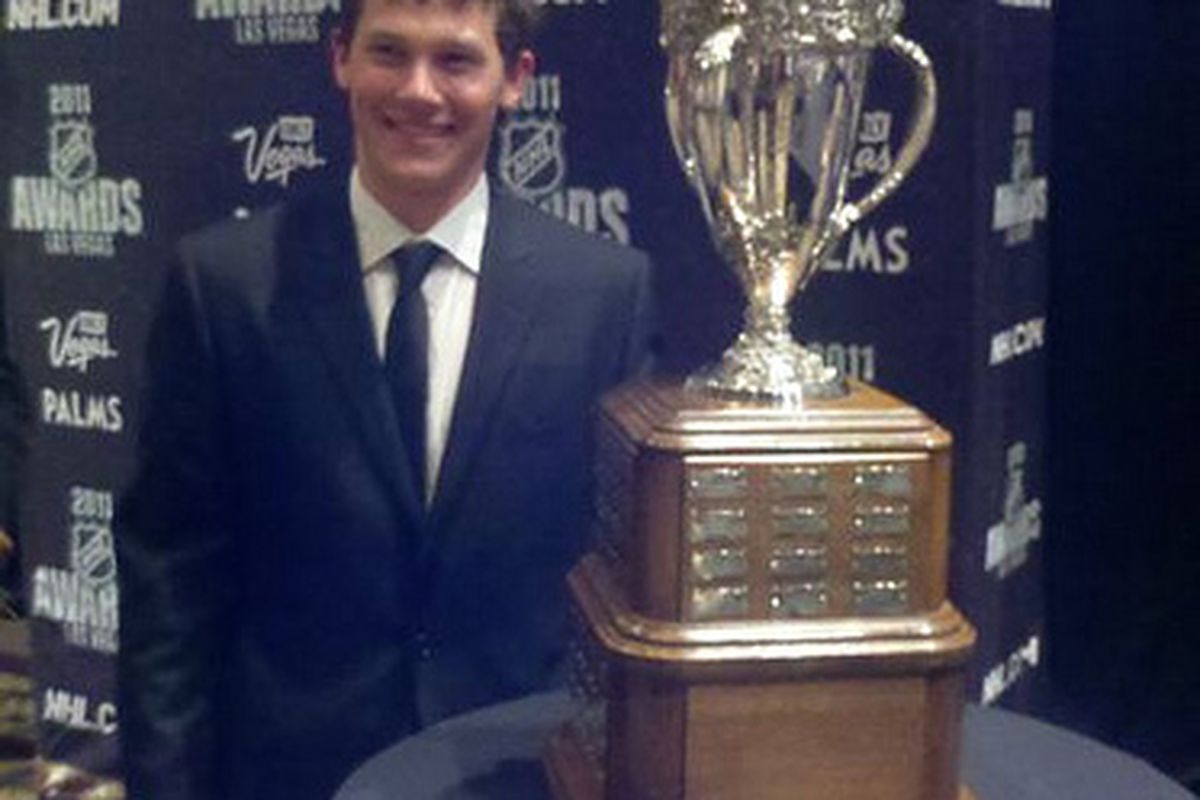 Carolina Hurricanes Jeff Skinner poses with Calder Trophy after meeting with the press at the NHL Awards Show