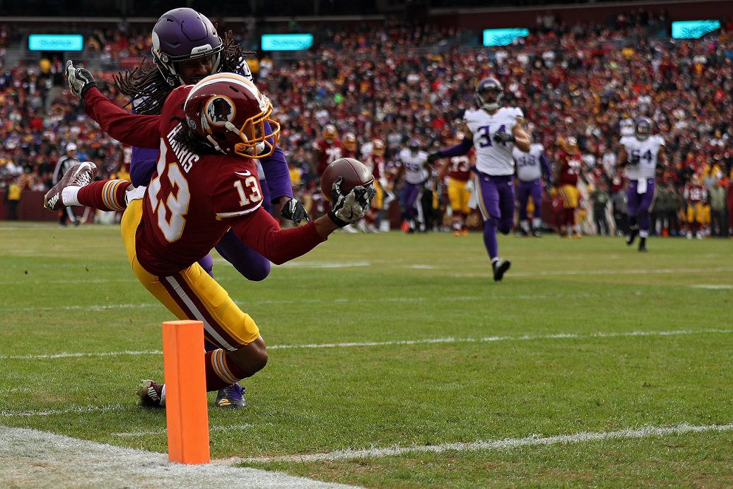 LANDOVER, MD - NOVEMBER 12: Wide receiver Maurice Harris #13 of the Washington Redskins catches a touchdown pass in front of cornerback Trae Waynes #26 of the Minnesota Vikings during the first quarter at FedExField on November 12, 2017 in Landover, Maryland. (Photo by Patrick Smith/Getty Images)
