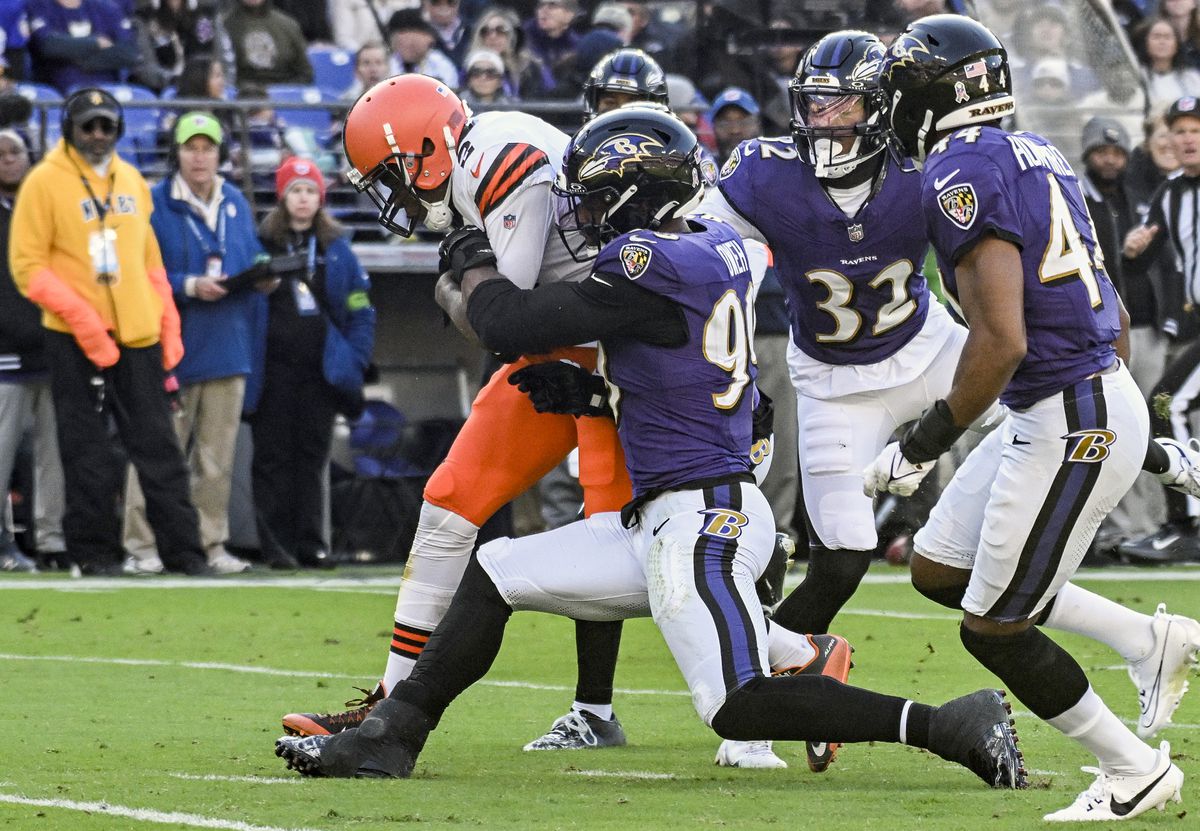 NFL: NOV 12 Browns at Ravens