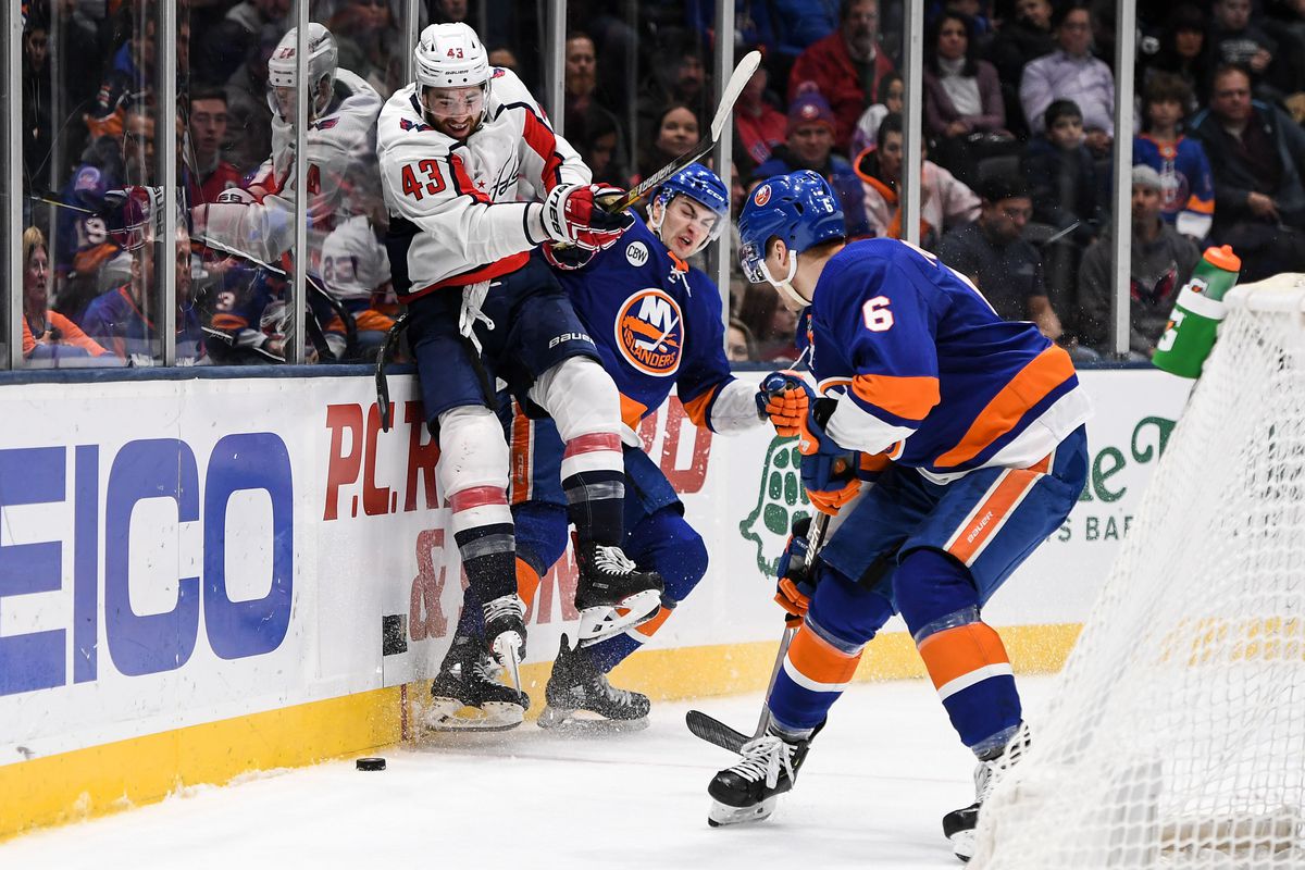 NHL: Washington Capitals at New York Islanders