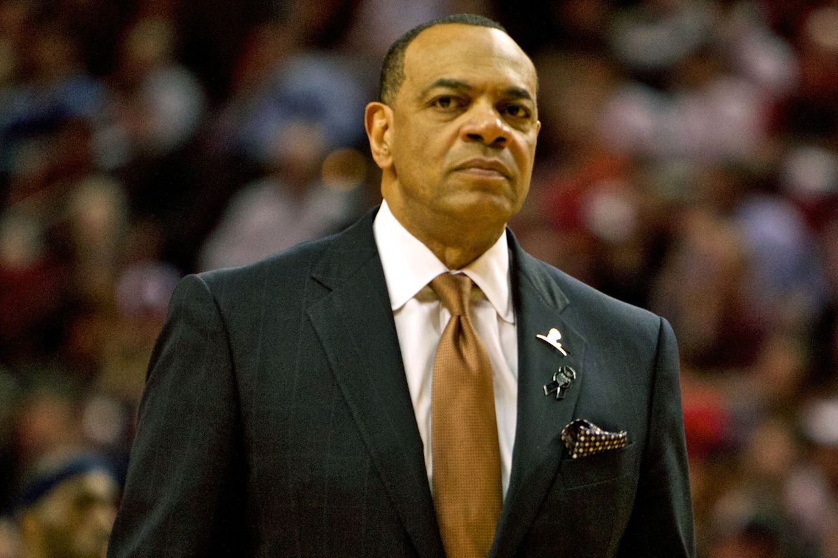 Imagine That: Lionel Hollins Gives a Blank Stare