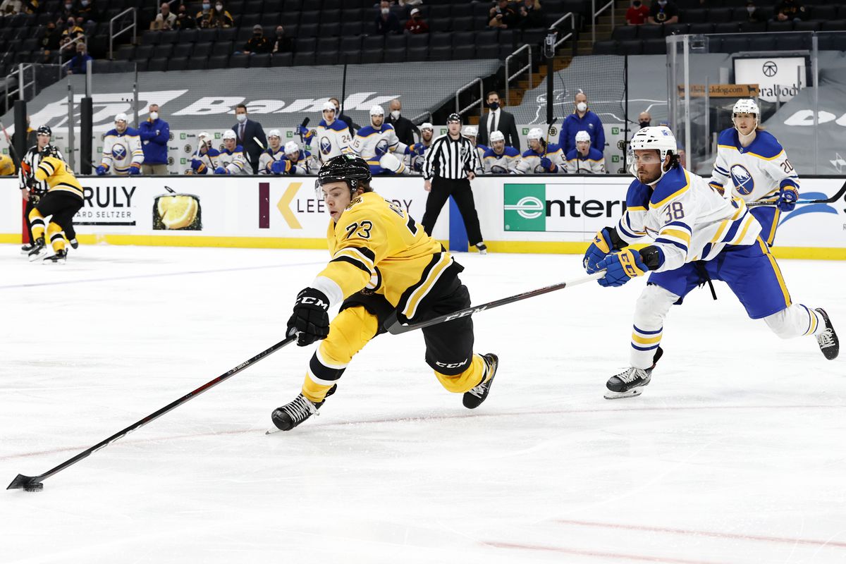 NHL: MAR 27 Sabres at Bruins