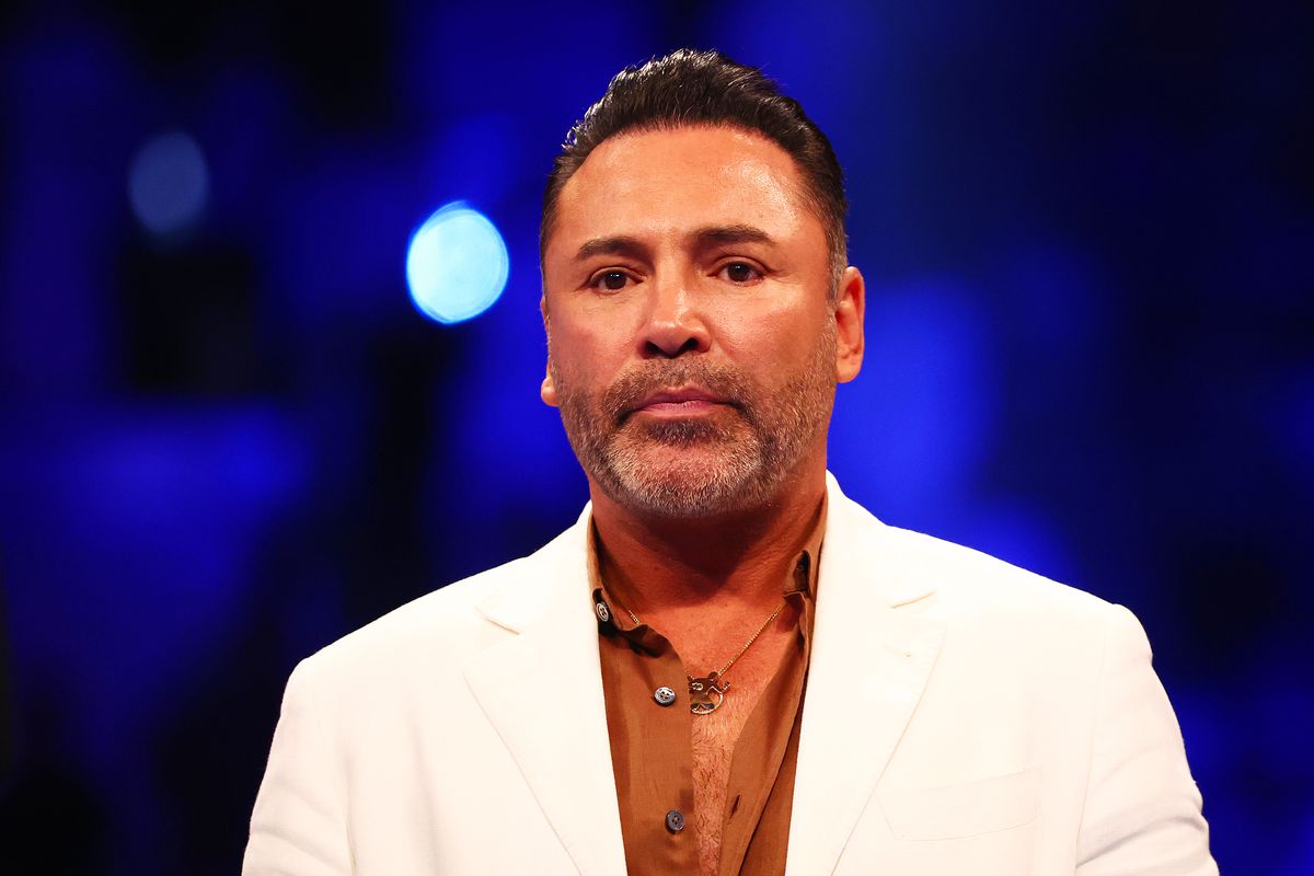 Oscar De La Hoya says he still yet to receive any clarification from the WBC on why Jermall Charlo hasn’t been ordered to make a mandatory defense.