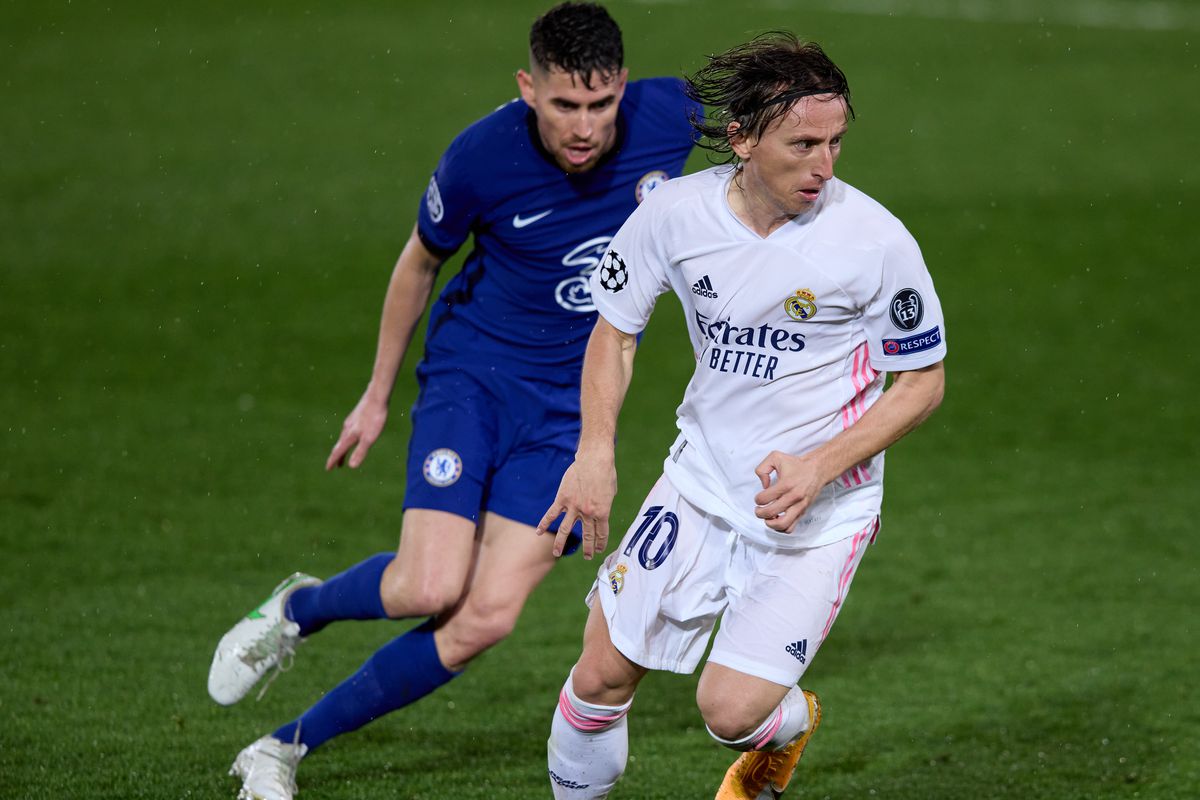 Luka Modric is challenged by Jorginho - Real Madrid v Chelsea - UEFA Champions League Semifinal