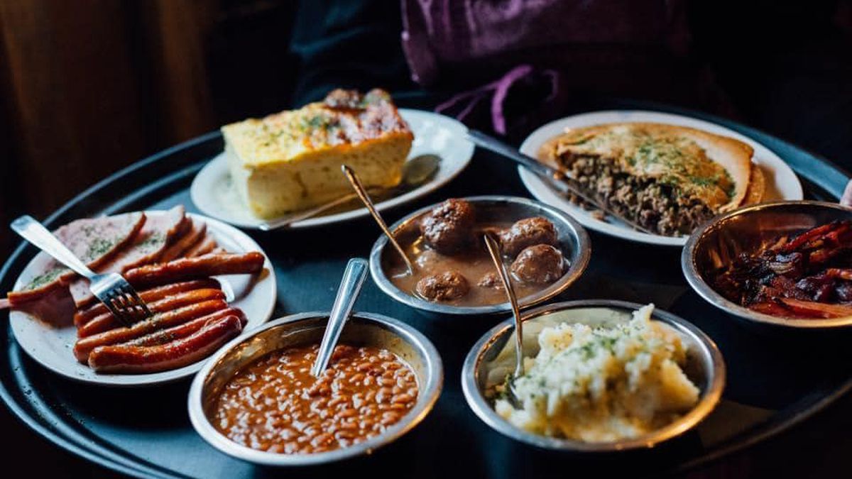 spread of traditional sugar shack dishes like beans, omelette, meat pie