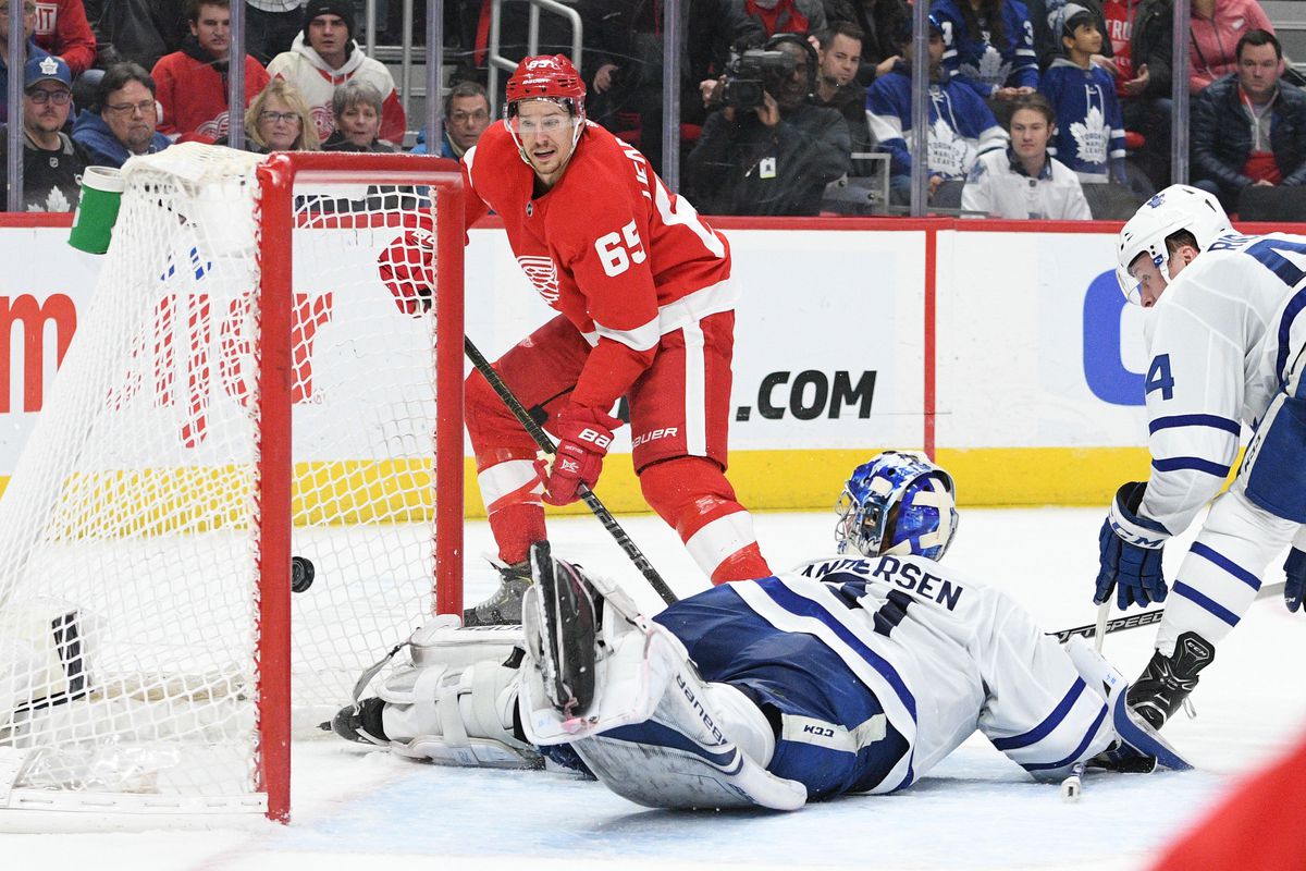 NHL: Toronto Maple Leafs at Detroit Red Wings