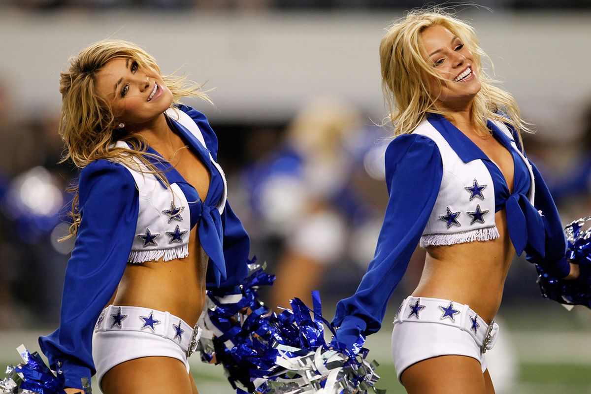 Every Thanksgiving needs Cowboys cheerleaders.
