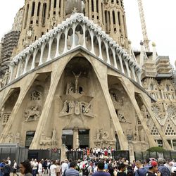 Dignitaries leave after a solemn Mass at Barcelona's Sagrada Familia Basilica for the victims of the terror attacks that killed 14 people and wounded over 120 in Barcelona , Spain, Sunday, Aug. 20, 2017. (AP Photo/Manu Fernandez)