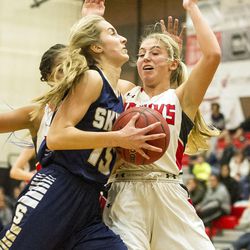 Alta and Skyline compete during a UHSAA basketball game in Sandy on Friday, Dec. 2, 2016.
