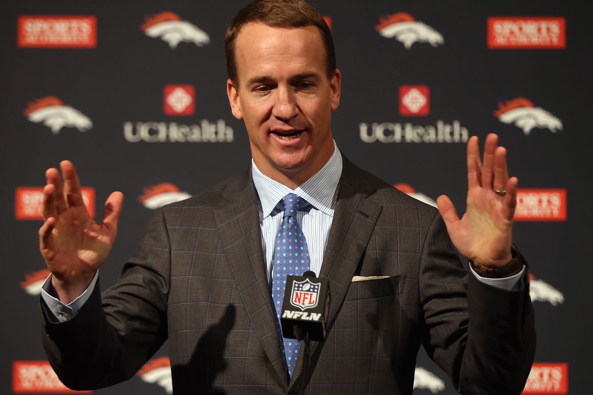 Peyton Manning Announces Retirement