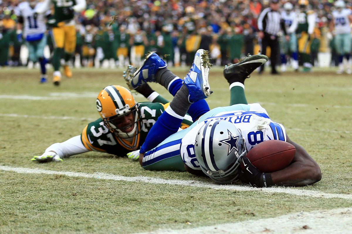 NFL: Divisional Round-Dallas Cowboys at Green Bay Packers