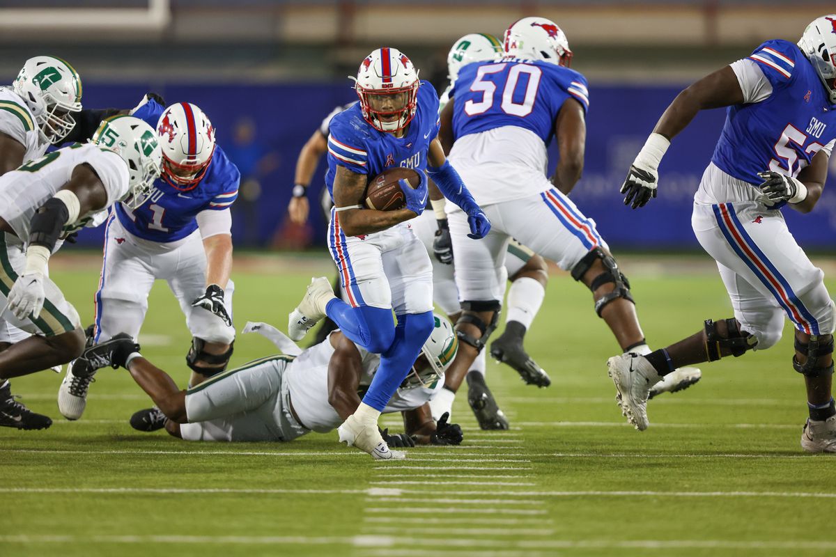 COLLEGE FOOTBALL: SEP 30 Charlotte at SMU