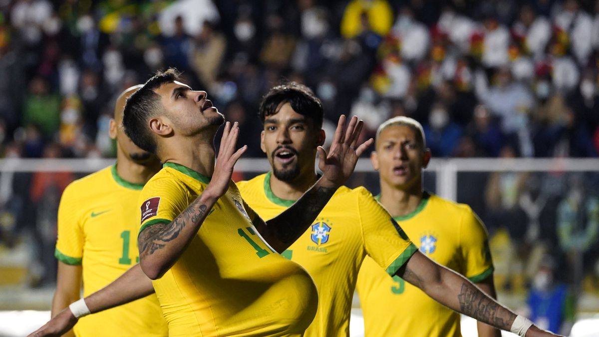 Bolivia v Brazil - FIFA World Cup Qatar 2022 Qualifier